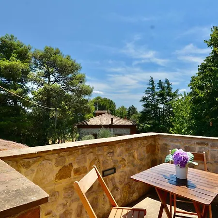 The Melograno House * Collevalenza